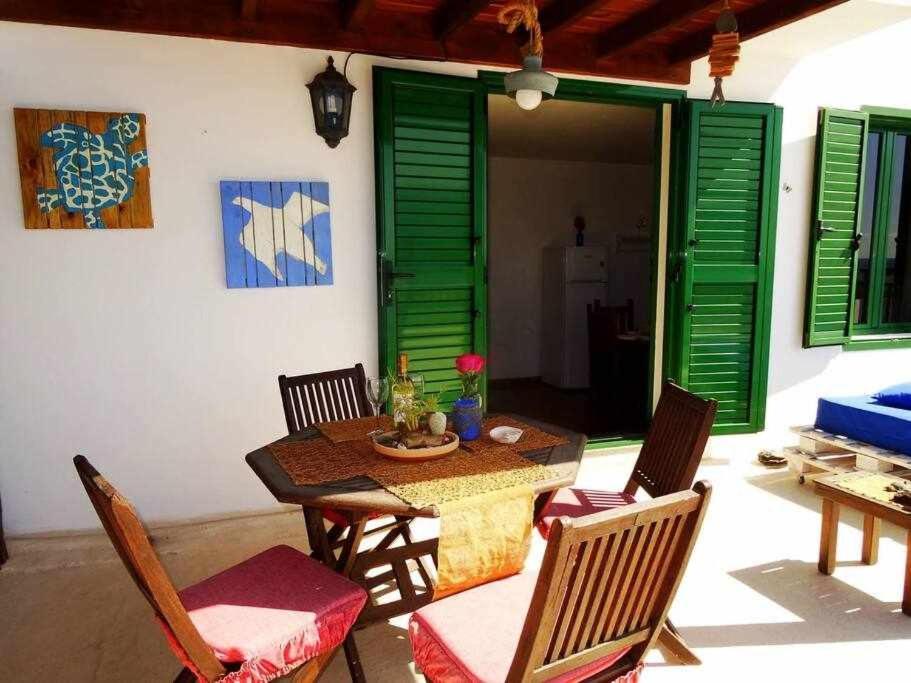 Apartamento Vacacional Pescaito En Playa Quemada Apartment ภายนอก รูปภาพ