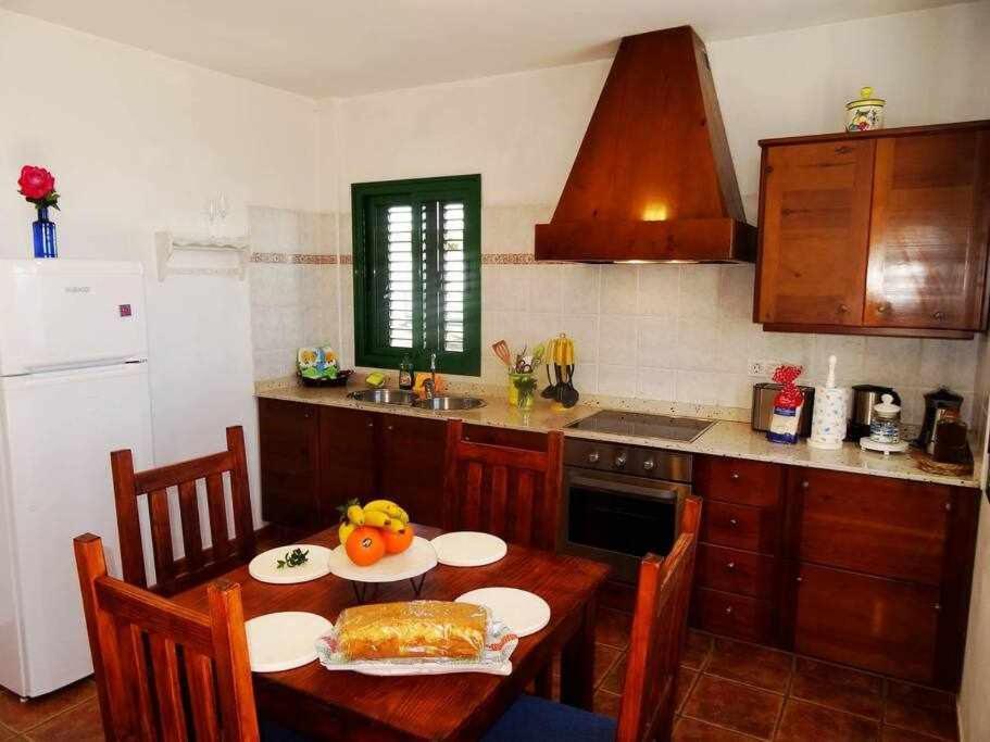 Apartamento Vacacional Pescaito En Playa Quemada Apartment ภายนอก รูปภาพ